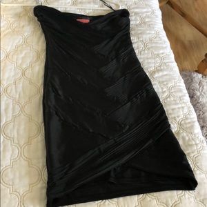 Black cross strapless stress